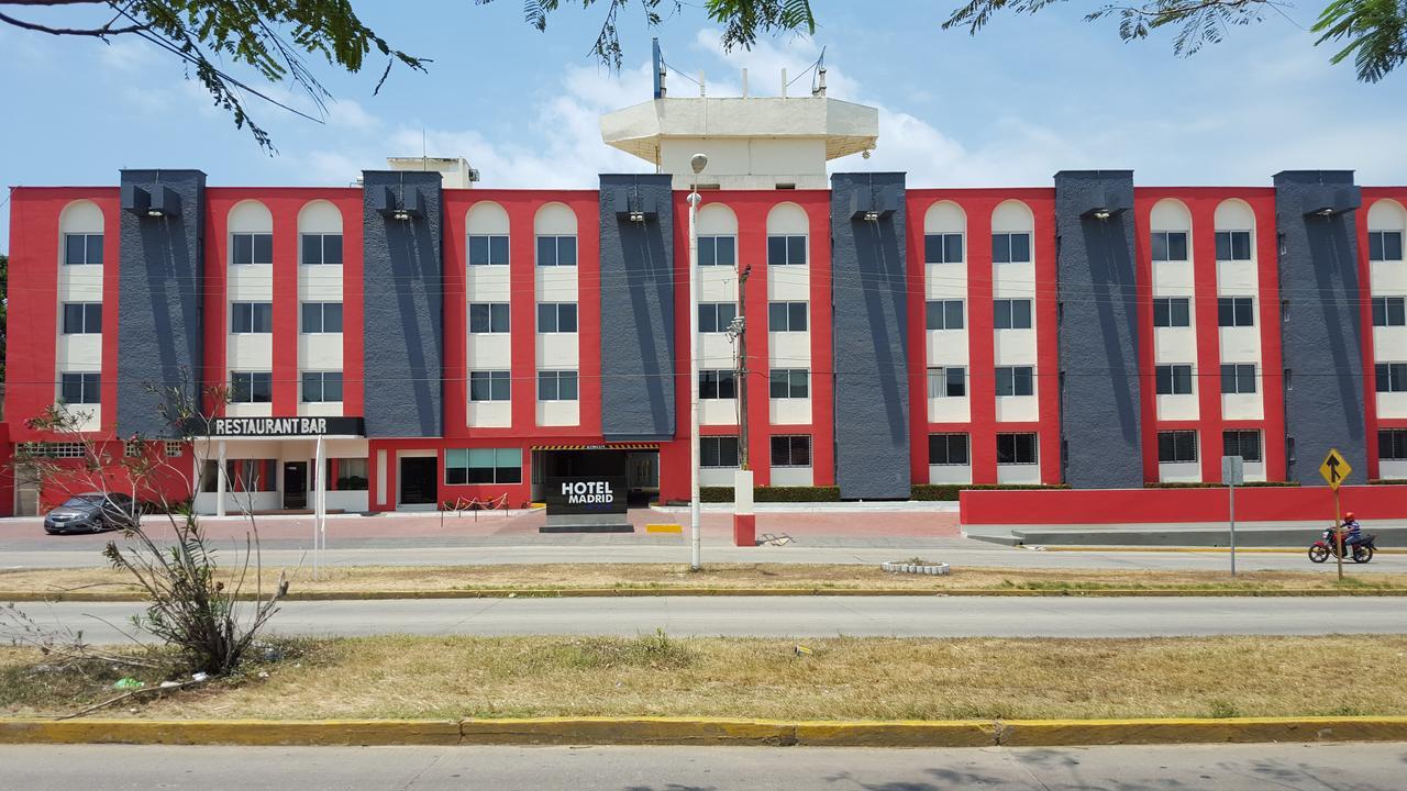 Hotel Madrid Minatitlán מראה חיצוני תמונה
